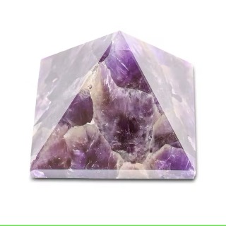 Pyramide en amethyste