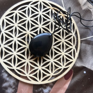 Pendentif obsidienne