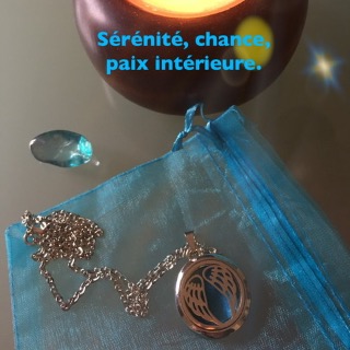 Pendentif magnétisé talisman