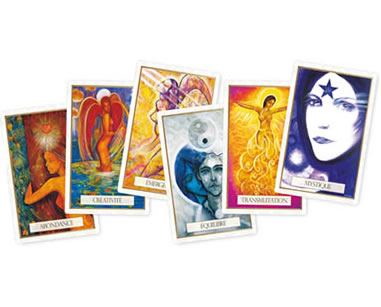 Oracle de l'Amour Universel : Voyance et divination