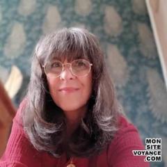 Voyance Voyantes & Médiums de Haute Garonne avec elaia voyante