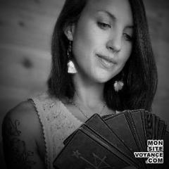 Voyance Voyantes & Médiums de Saône et Loire avec enya voyante