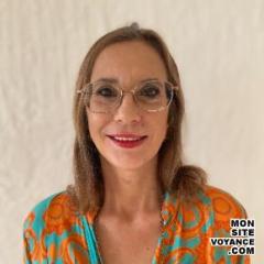 Voyance Voyantes & Médiums des Alpes Maritimes avec claire-des-anges voyante