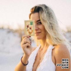Voyance Voyantes & Médiums de l'Aude avec leyla voyante